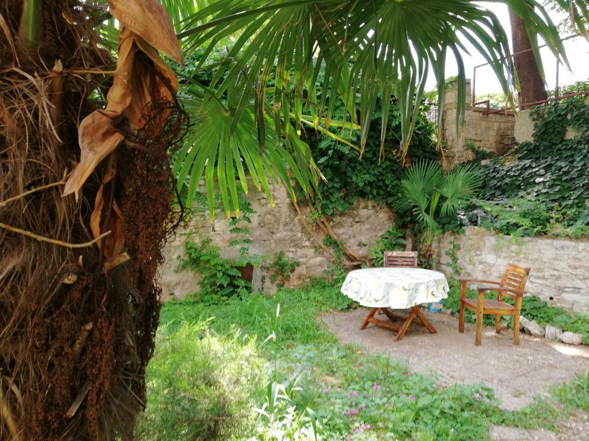 PUY Apartment In The Top Center Of Old Town מראה חיצוני תמונה